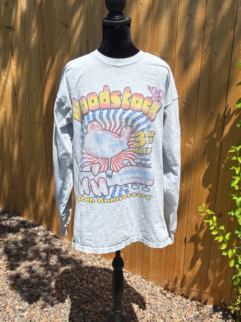 Rare Woodstock ‘99 Concert long sleeve shirt 🔥